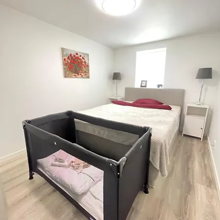 Charming Modern Close To Moa & דירה
