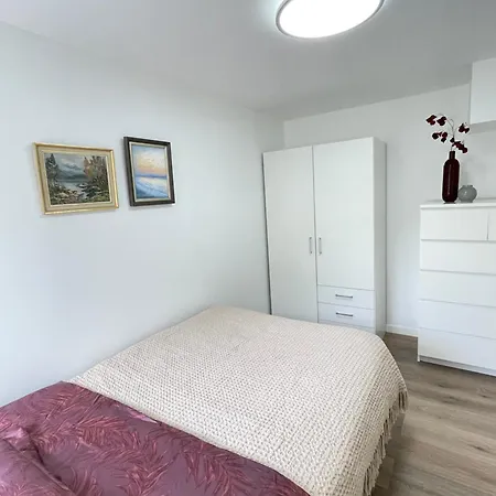 Appartamento Family Friendly, Free Parking Space, Newly Renovated 3 Ålesund