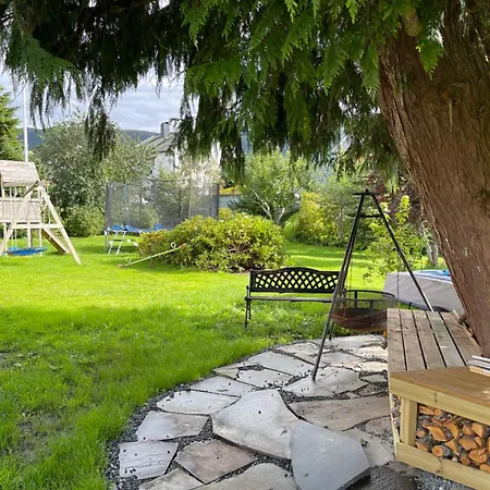 Family Friendly, Free Parking Space, Newly Renovated 3 Ålesund