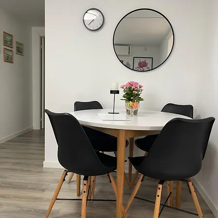 Charming Modern Close To Moa & 公寓 *