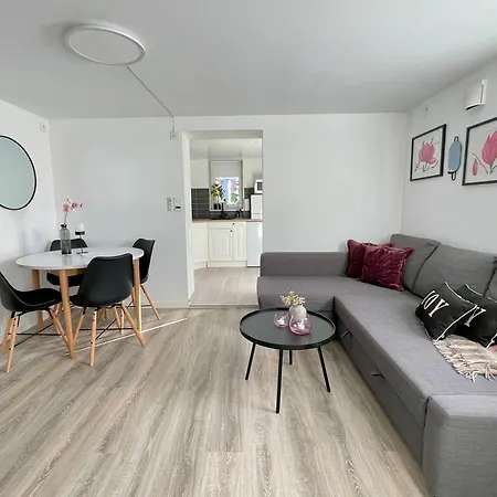 Charming Modern Close To Moa & * Олесунн