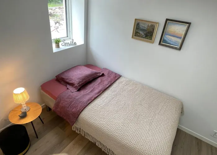 Charming Modern Close To Moa & Апартаменты Олесунн
